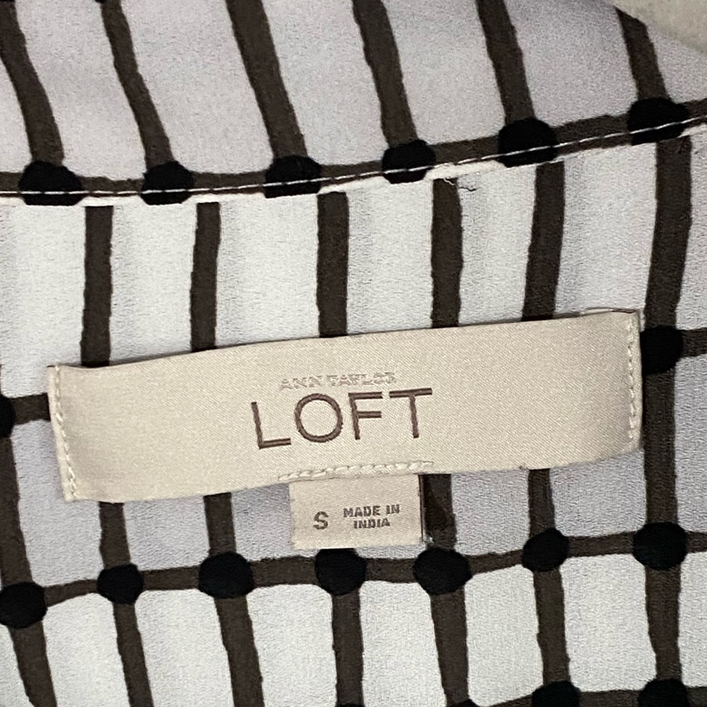 Loft Printed Collared Button Down Long Sleeve M - image 4